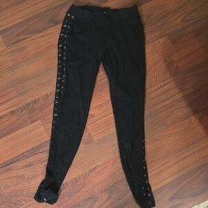HYFVE Black Lace-Up Leggings Size M